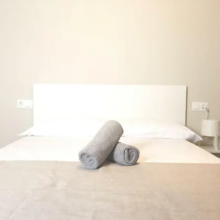 شقة Gran Familiar, Amigos O Trabajo