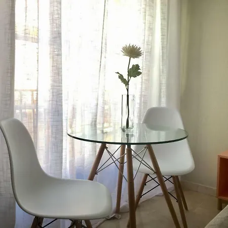 Gran Familiar, Amigos O Trabajo مالقة